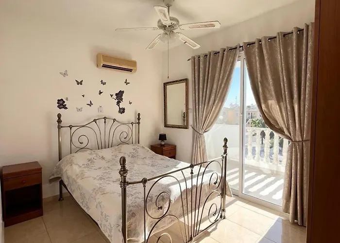 Diana Townhouse 2 * Paphos